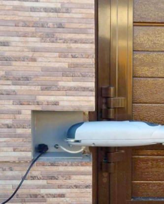 Закладная под ворота с типом открывания вовнутрь