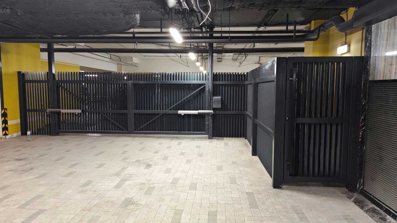 Ограждения VIP-парковки &mdash; общий вид объекта